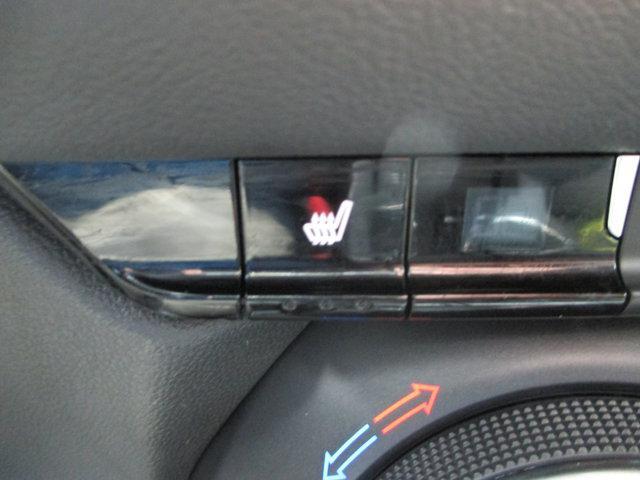 used 2025 Chevrolet Blazer car, priced at $27,954