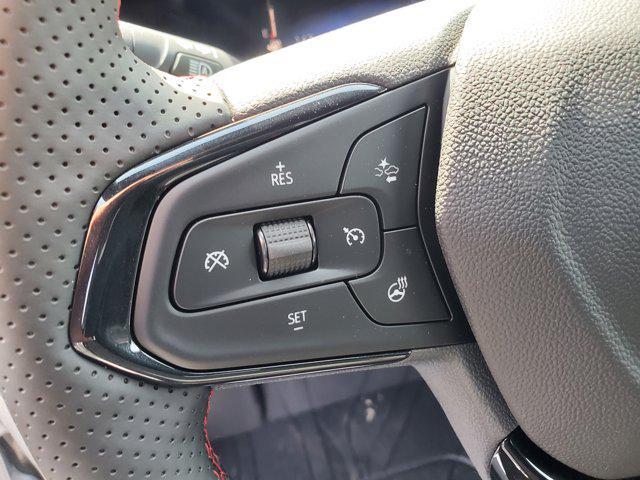 new 2025 Chevrolet Trax car, priced at $25,330