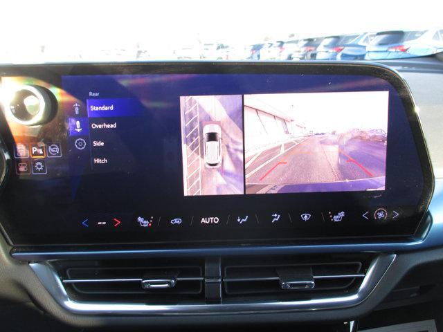 used 2025 Chevrolet Equinox EV car, priced at $22,991