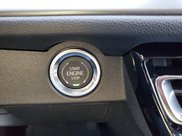 new 2026 Chevrolet Traverse car, priced at $43,444