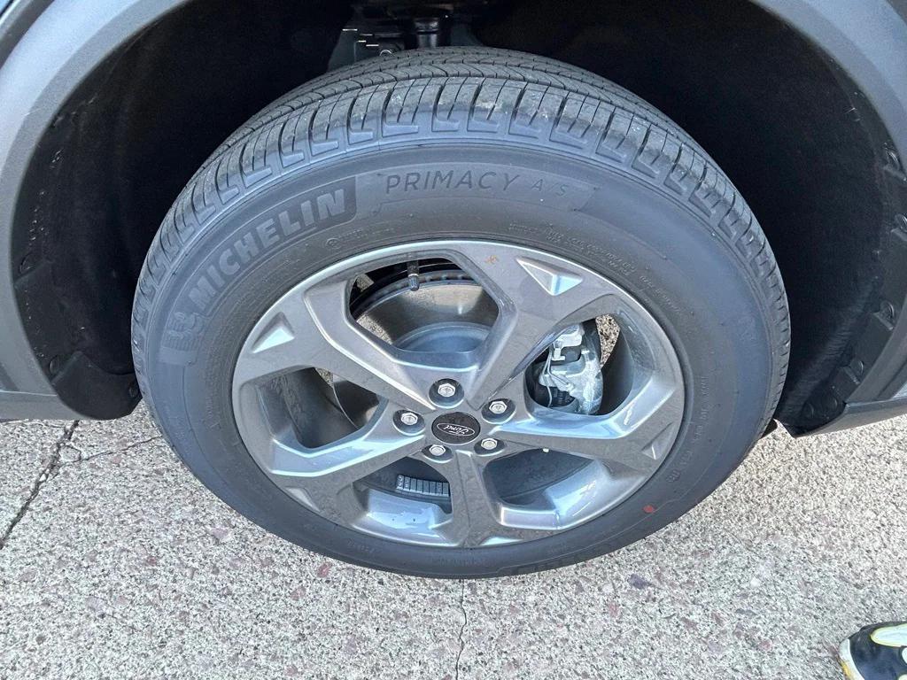 new 2026 Ford Escape car, priced at $35,988