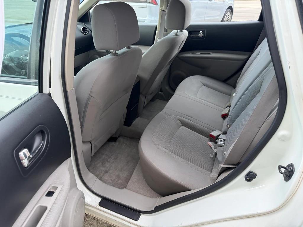 used 2014 Nissan Rogue Select car, priced at $6,488