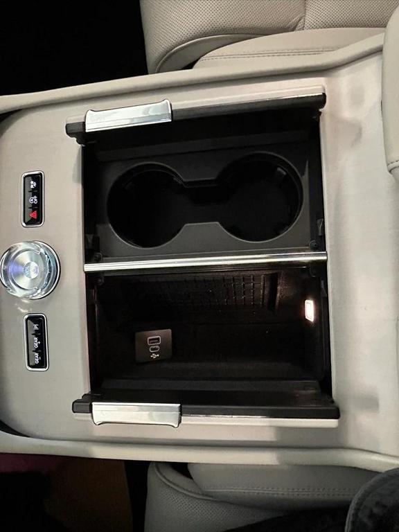 new 2025 Lincoln Navigator car, priced at $102,988