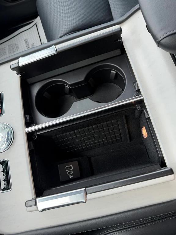 new 2026 Lincoln Navigator car, priced at $111,988