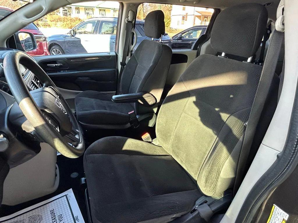 used 2018 Dodge Grand Caravan car, priced at $11,359