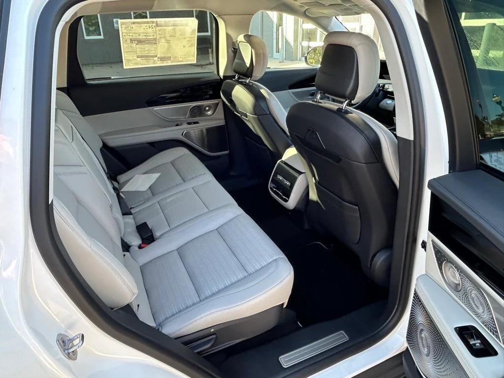 new 2026 Lincoln Nautilus car, priced at $66,988