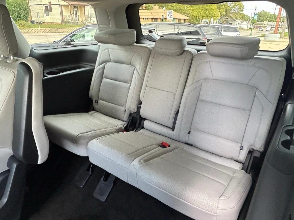 new 2025 Lincoln Navigator car, priced at $97,988