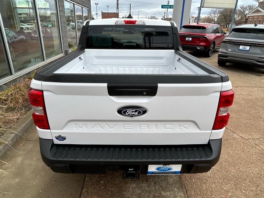 new 2025 Ford Maverick car, priced at $35,400