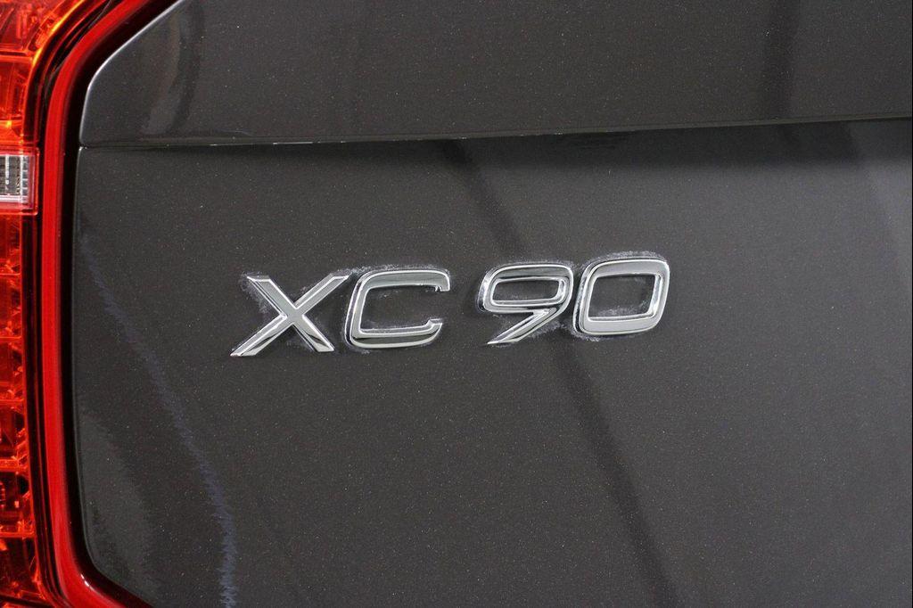 used 2023 Volvo XC90 Recharge Plug-In Hybrid car, priced at $48,995