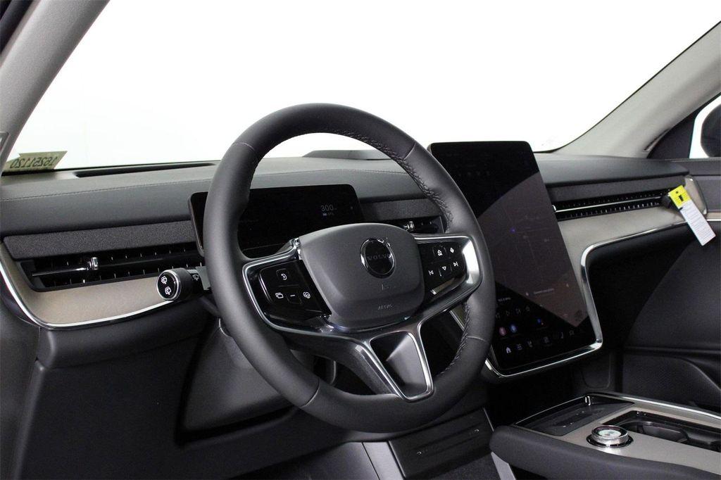new 2025 Volvo EX90 car, priced at $83,825
