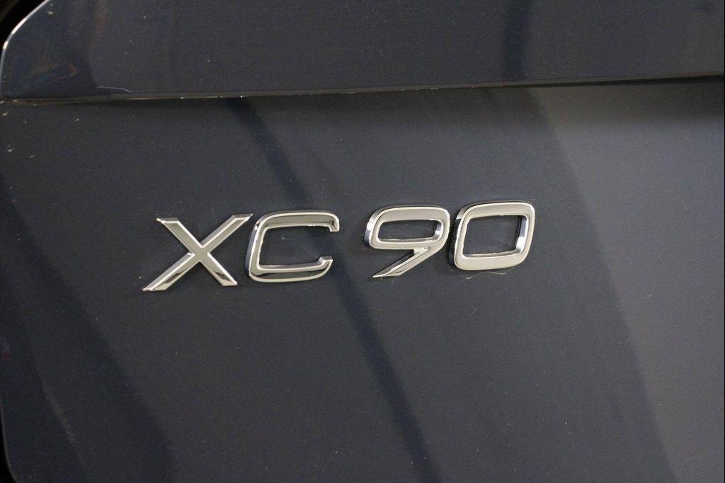 new 2026 Volvo XC90 Plug-In Hybrid car, priced at $81,995