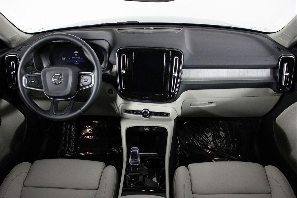 used 2023 Volvo XC40 car, priced at $33,895