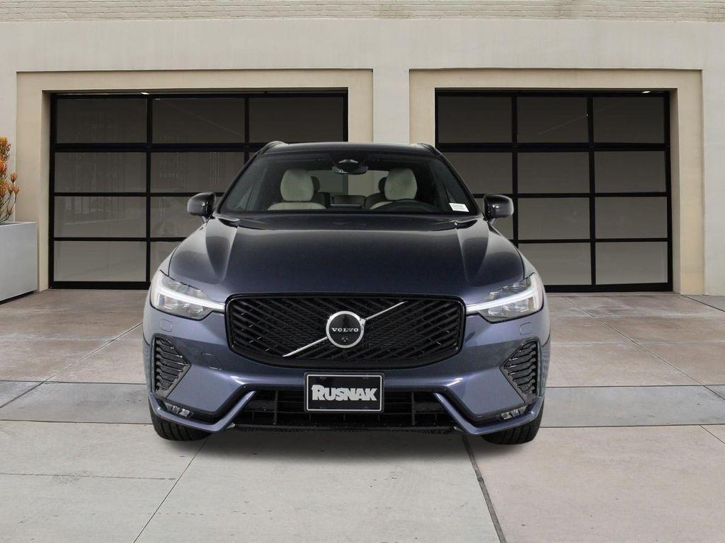 new 2026 Volvo XC60 car, priced at $57,985
