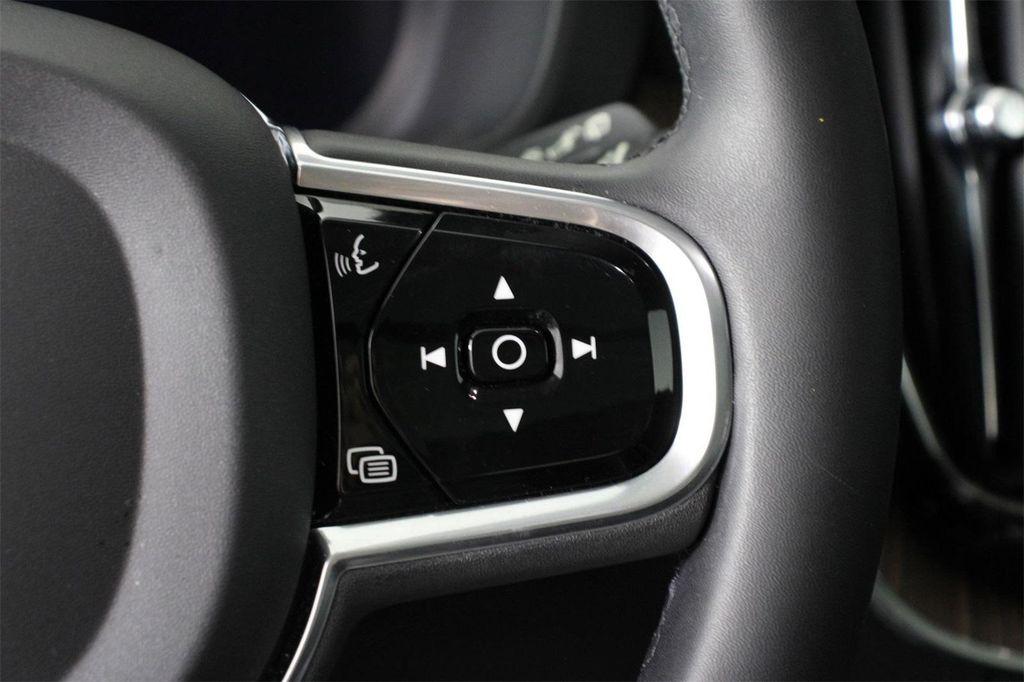 used 2023 Volvo XC60 car, priced at $29,936