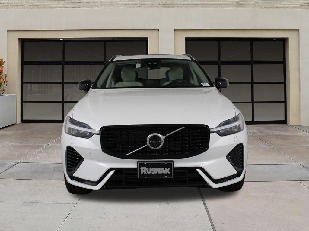 new 2025 Volvo XC60 Plug-In Hybrid car, priced at $55,425