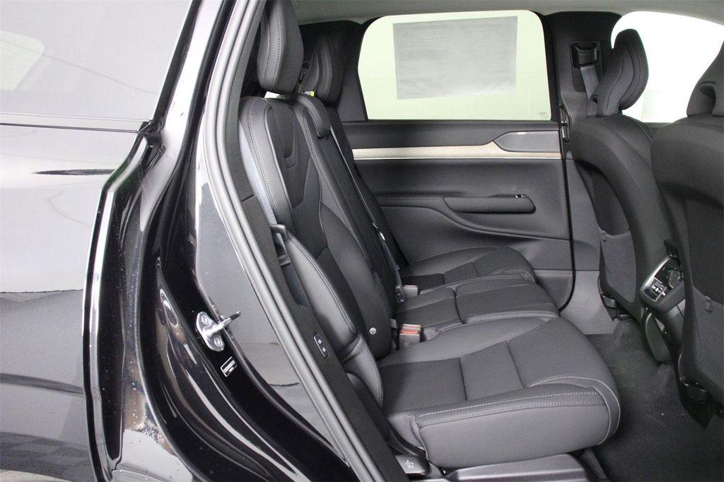 new 2025 Volvo EX90 car, priced at $88,325