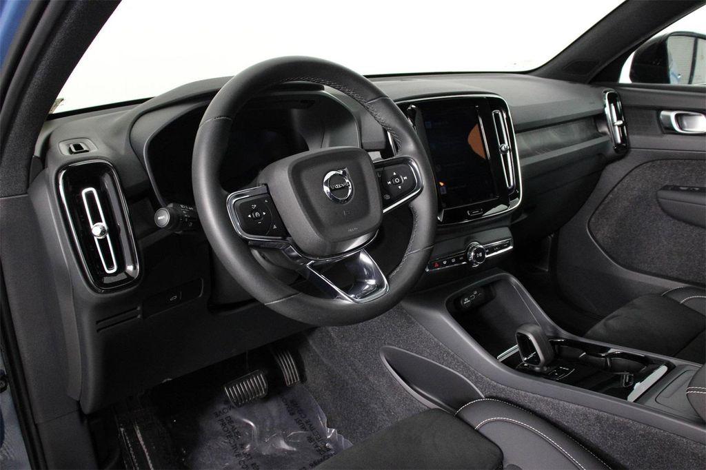 used 2023 Volvo C40 Recharge Pure Electric car, priced at $24,309