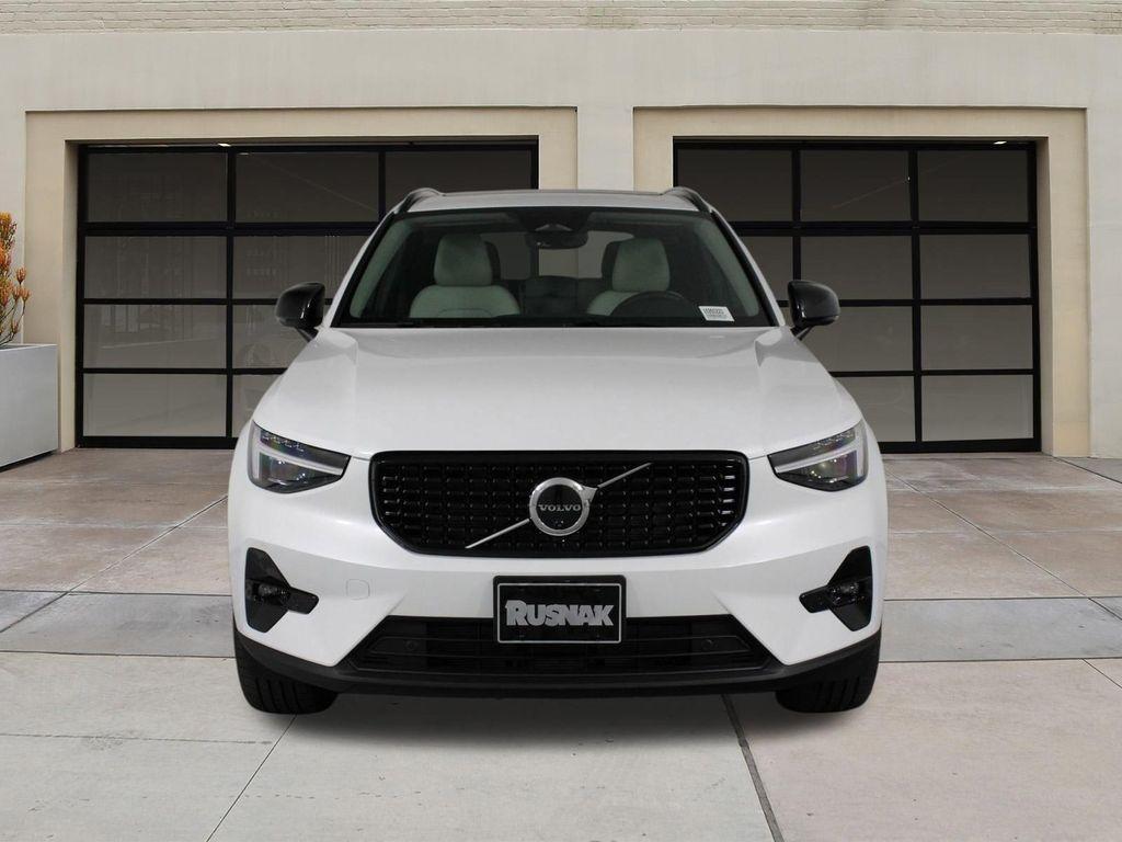 new 2026 Volvo XC40 car, priced at $50,375