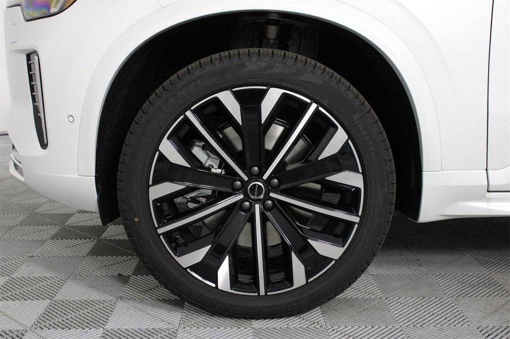 new 2026 Volvo XC90 Plug-In Hybrid car, priced at $84,795