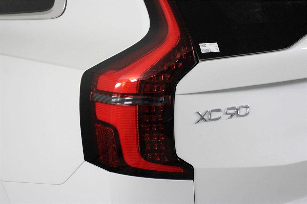 new 2026 Volvo XC90 Plug-In Hybrid car, priced at $84,795