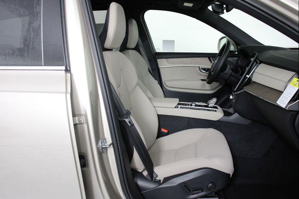 new 2026 Volvo XC90 Plug-In Hybrid car, priced at $81,995