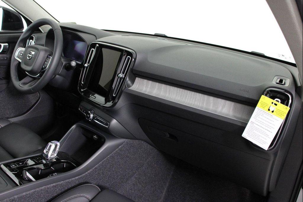 new 2026 Volvo XC40 car, priced at $49,595