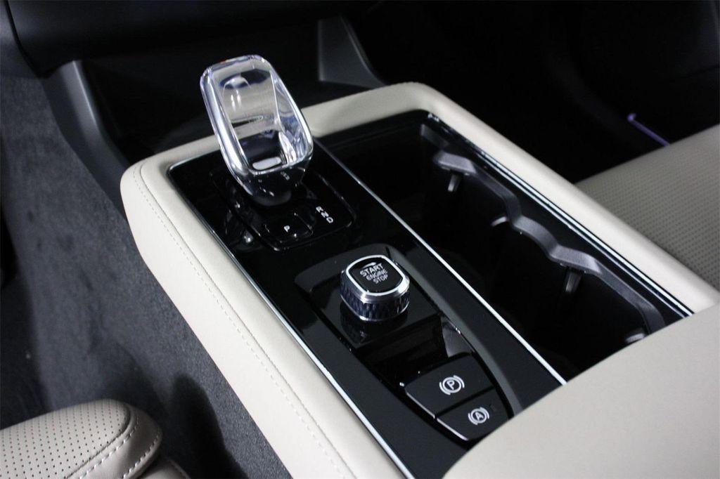 new 2026 Volvo XC90 Plug-In Hybrid car, priced at $85,745