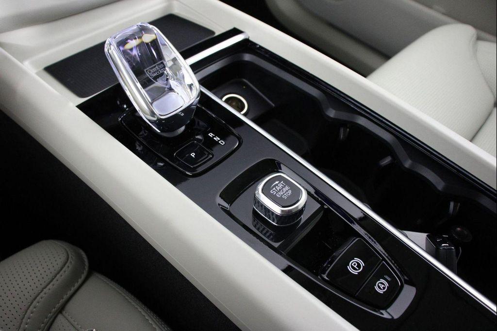 new 2026 Volvo XC60 car, priced at $64,660