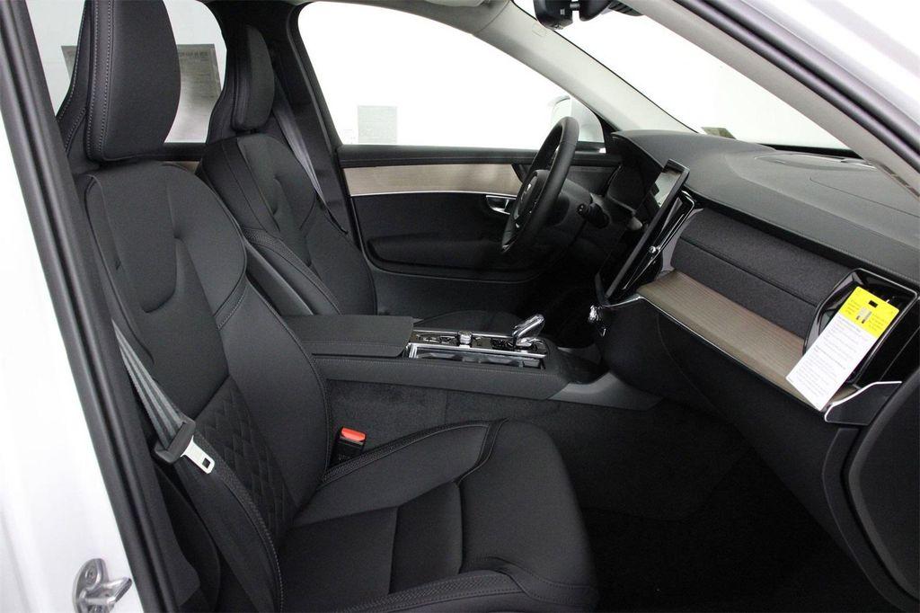 new 2025 Volvo XC90 car, priced at $69,155