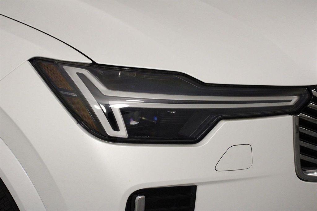 new 2025 Volvo XC90 car, priced at $69,155