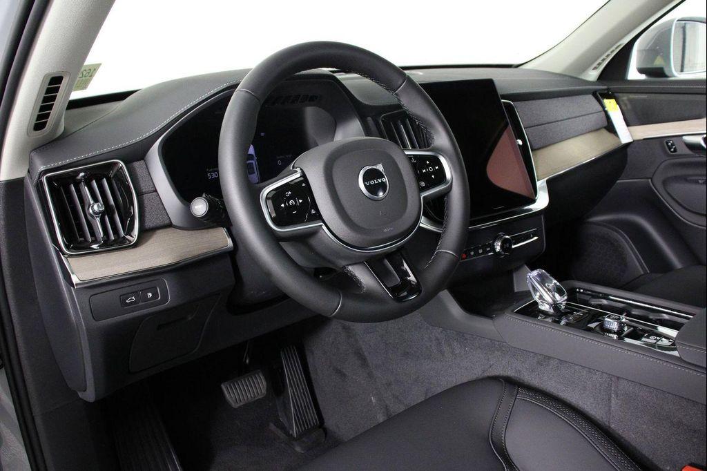 new 2026 Volvo XC90 Plug-In Hybrid car, priced at $82,160