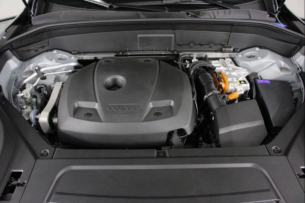 new 2026 Volvo XC90 Plug-In Hybrid car, priced at $85,625