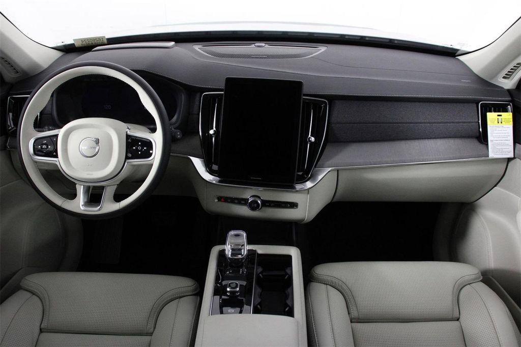 new 2026 Volvo XC90 Plug-In Hybrid car, priced at $85,625