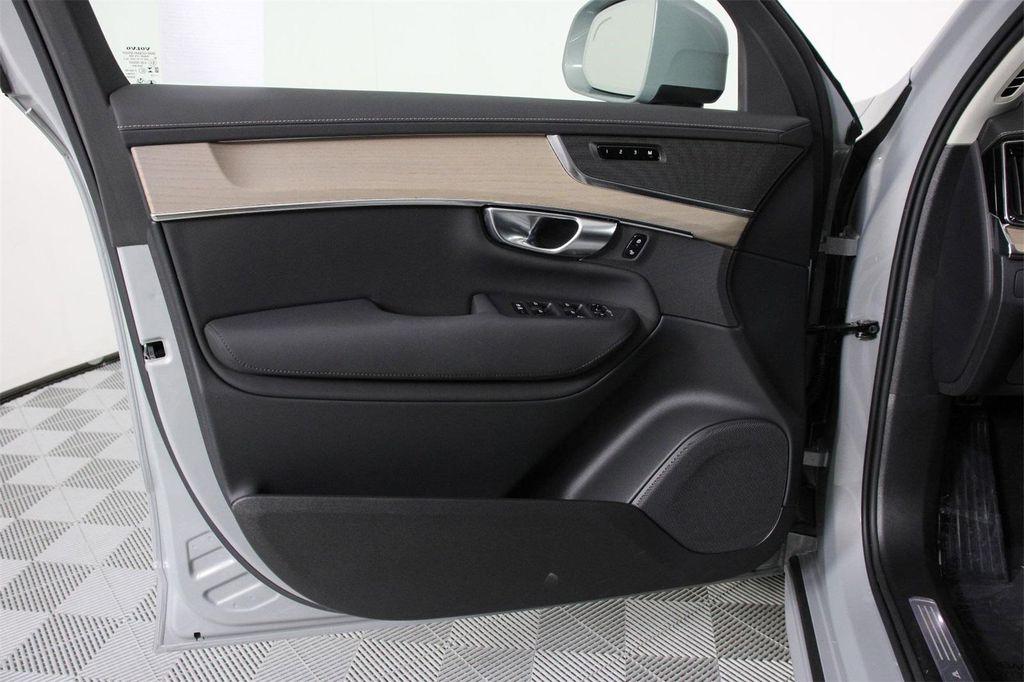 used 2026 Volvo XC90 car, priced at $65,696