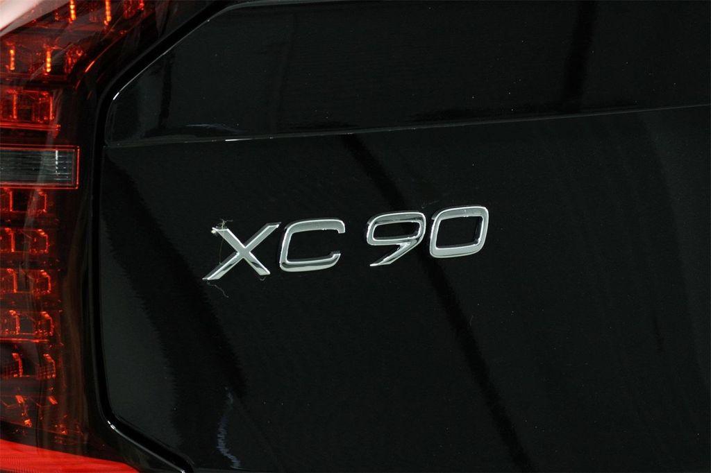 new 2026 Volvo XC90 car, priced at $66,445