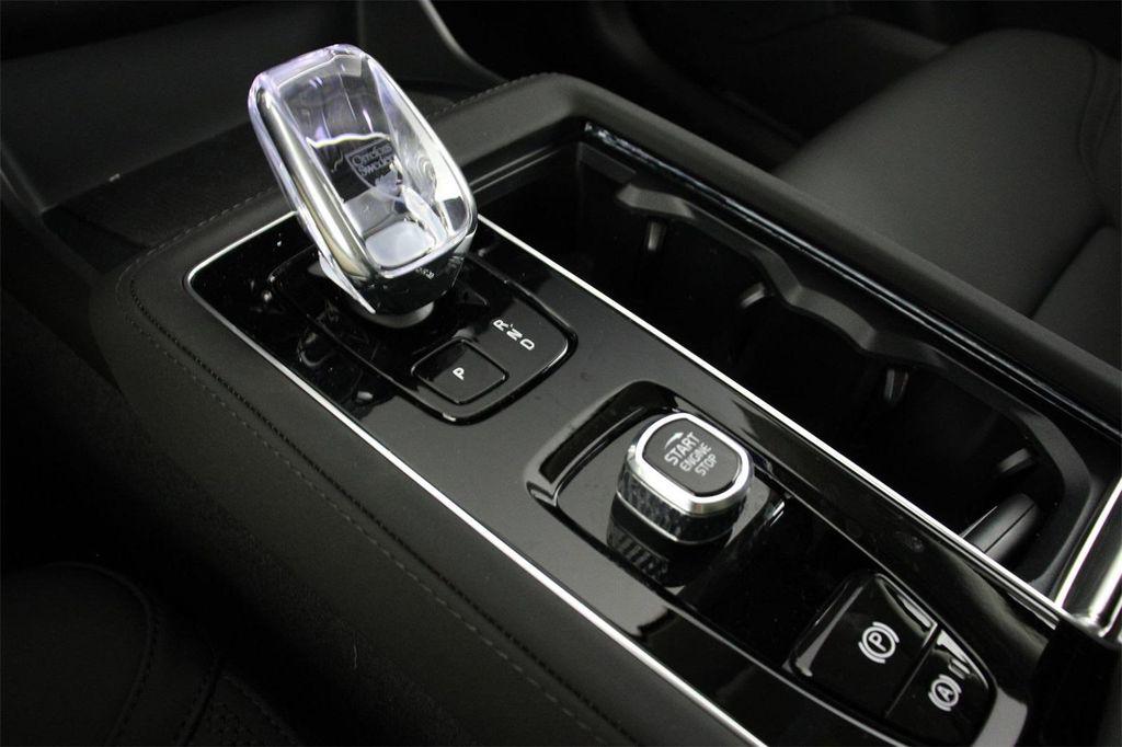 new 2026 Volvo XC90 car, priced at $66,445