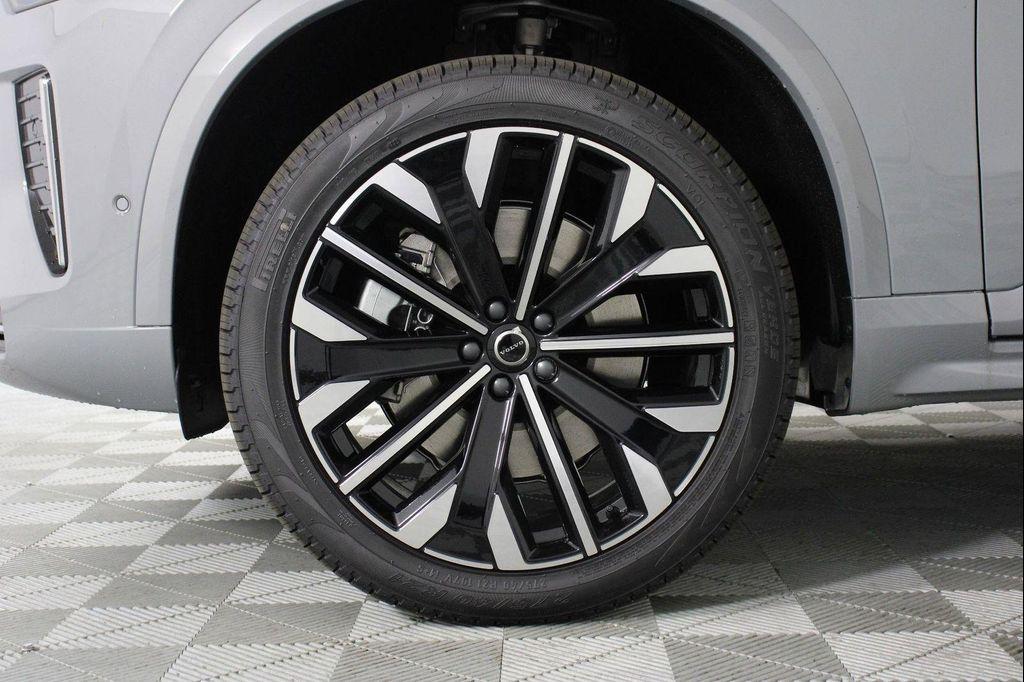 new 2026 Volvo XC90 Plug-In Hybrid car, priced at $81,875