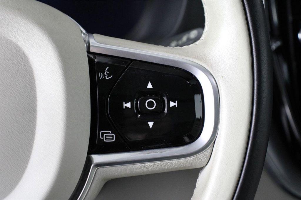 used 2023 Volvo XC60 car, priced at $27,616