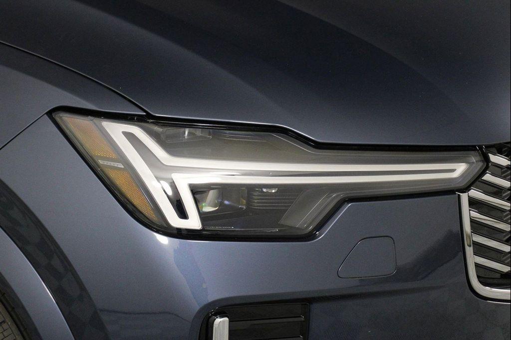 new 2026 Volvo XC90 Plug-In Hybrid car, priced at $81,995