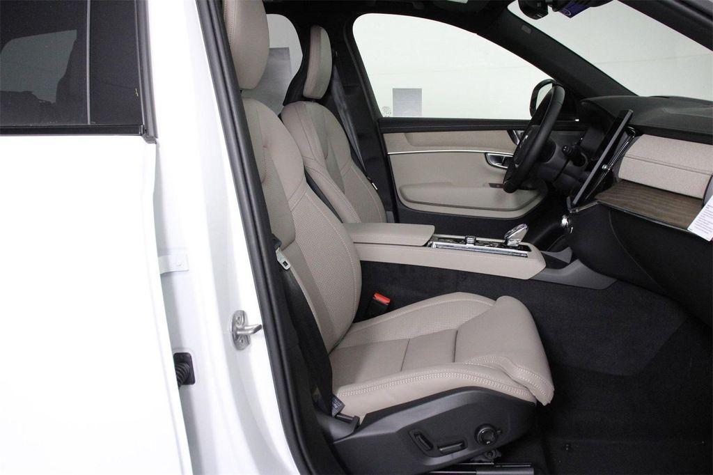 new 2026 Volvo XC90 car, priced at $75,535