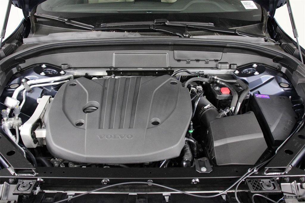 new 2026 Volvo XC60 car, priced at $57,985