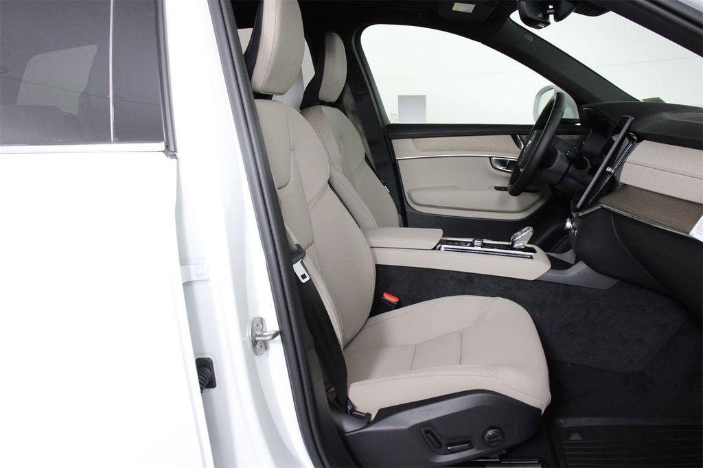 new 2026 Volvo XC90 Plug-In Hybrid car, priced at $81,875