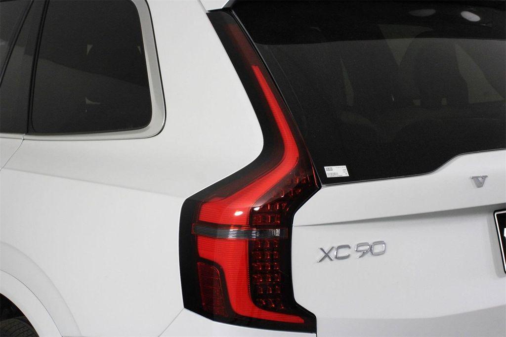 new 2026 Volvo XC90 Plug-In Hybrid car, priced at $81,875
