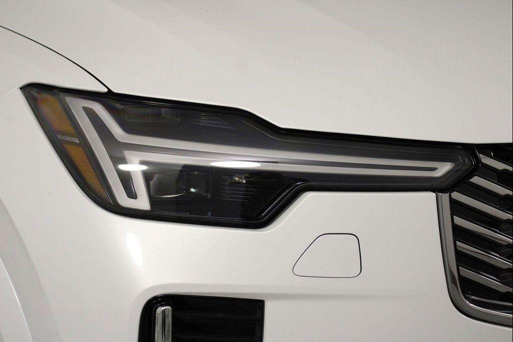 new 2026 Volvo XC90 Plug-In Hybrid car, priced at $81,875