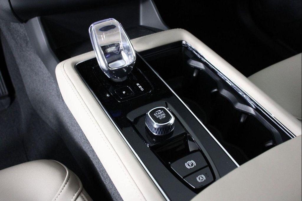 new 2026 Volvo XC90 car, priced at $68,035