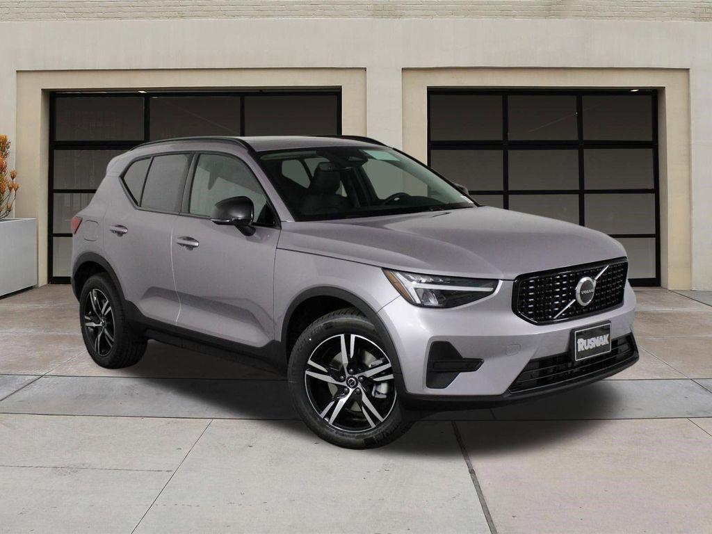 new 2026 Volvo XC40 car, priced at $46,095