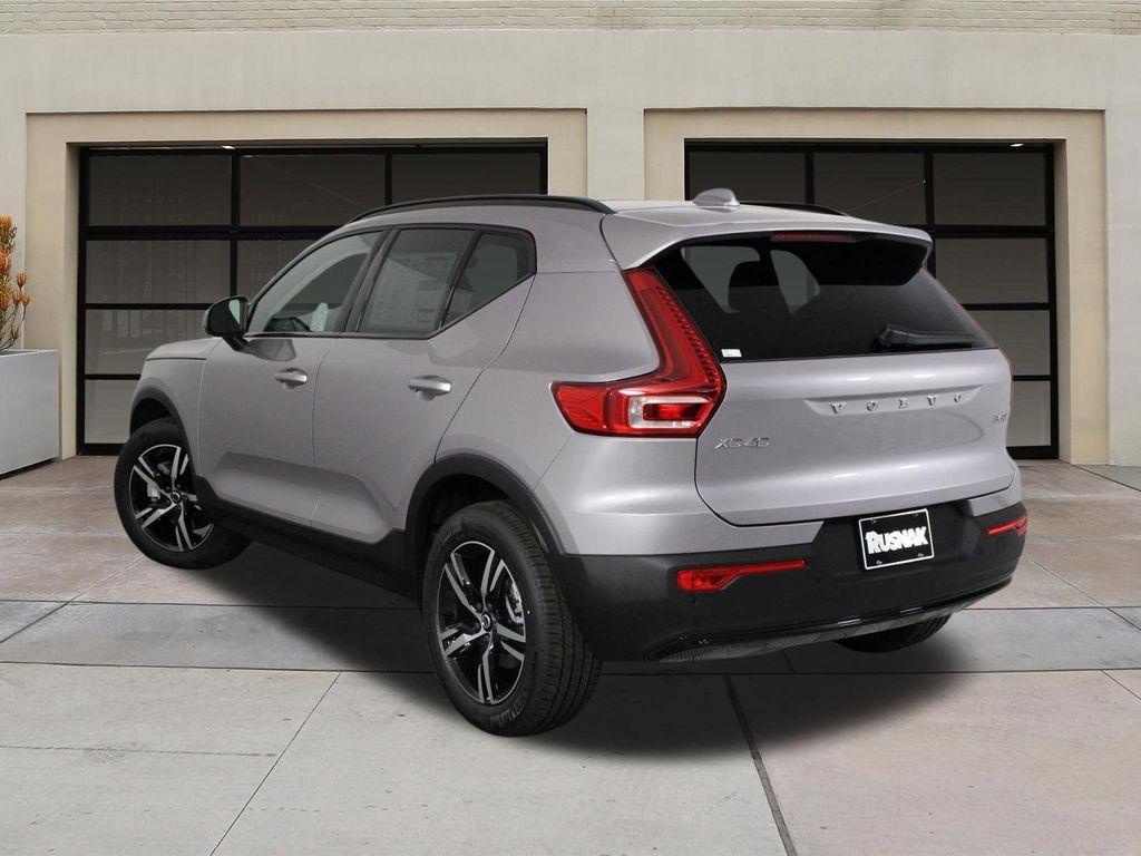 new 2026 Volvo XC40 car, priced at $46,095