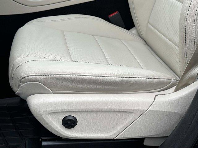 used 2023 Mercedes-Benz GLS 450 car, priced at $60,890