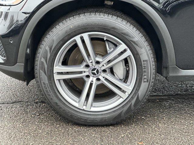 used 2022 Mercedes-Benz GLC 300 car, priced at $35,890