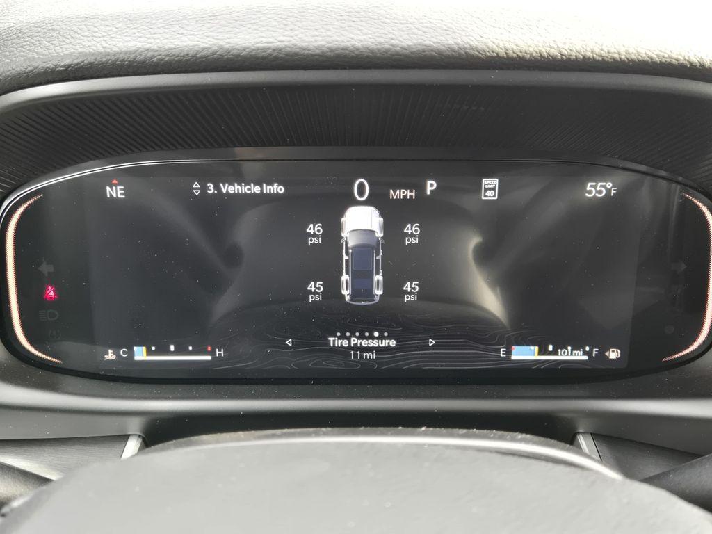 new 2026 Jeep Grand Wagoneer car, priced at $75,995